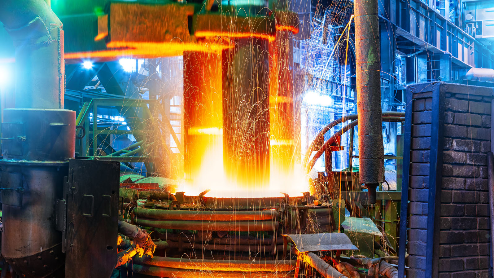 Wie die Politik das Investitionsdilemma der energieintensiven Industrie lösen und industriellen Klimaschutz ermöglichen kann Wie die Politik das Investitionsdilemma der energieintensiven Industrie lösen und industriellen Klimaschutz ermöglichen kann